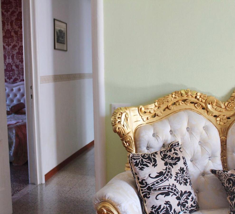 The Golden Apartment Венеция Экстерьер фото